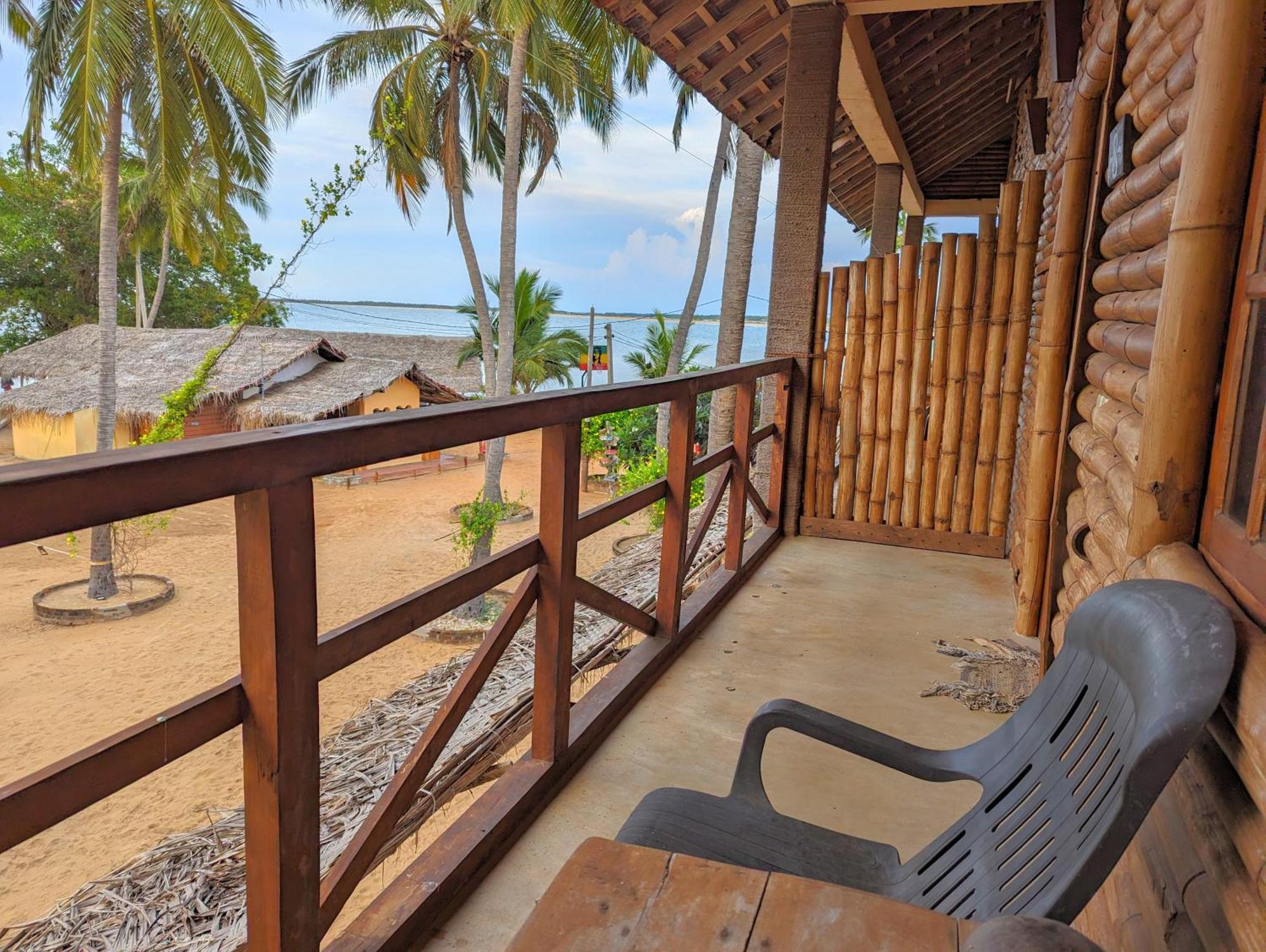 Surfpoint Sri Lanka Kite Village Kalpitiya Exterior foto